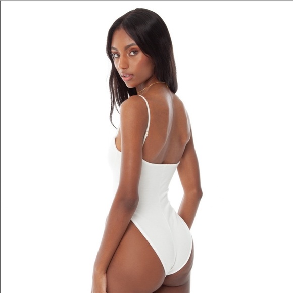 ❌SOLD❌AYAI • Kaat bodysuit in white - Picture 7 of 11
